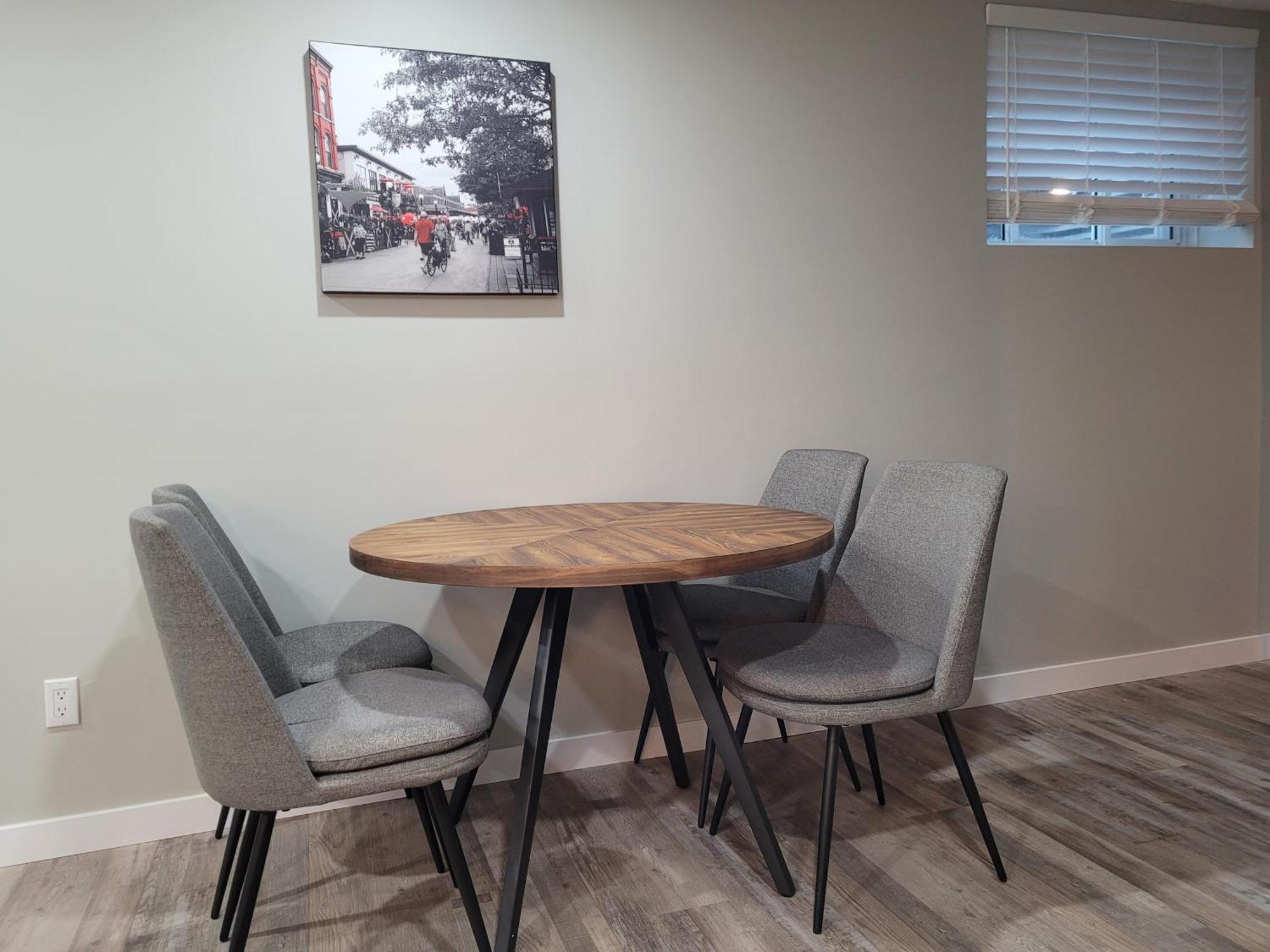 Boardwalk Homes - Executive Townhomes Kitchener Extérieur photo