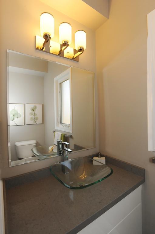 Boardwalk Homes - Executive Townhomes Kitchener Extérieur photo